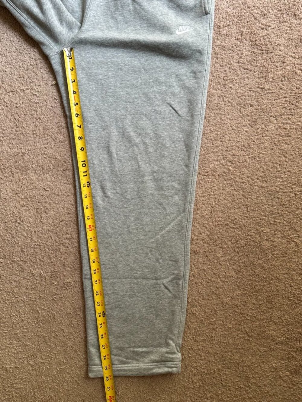 Nike Sweatpants Mens Medium (32x30) Straight Leg Grey Pockets Mid Rise - Picture 10 of 14